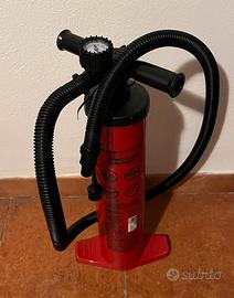 Pompa a mano Quechua