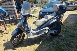 Piaggio Beverly 250 
