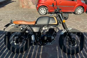 Cafè Racer | Mutt Akita 250