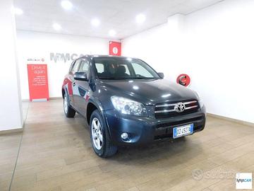 TOYOTA - RAV4 - 2.2 D-4D 177CV Luxury