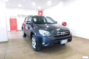 TOYOTA - RAV4 - 2.2 D-4D 177CV Luxury