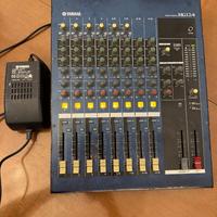 Mixer Yamaha mg12/4 12 canali