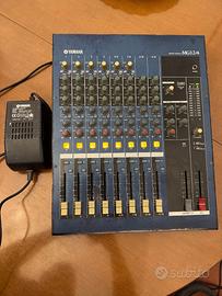 Mixer Yamaha mg12/4 12 canali