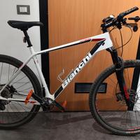 Mountain bike in Carbonio Bianchi Nitron 29 XL 