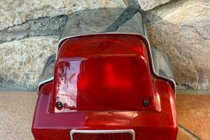 fanale posteriore vespa 180 SS, GL, SPRINT, VNB6