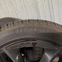 Gomme INVERNALI  225 / 50 R18 cerchioni OZ