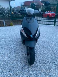Piaggio zip 50