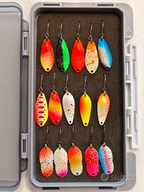 15 Spoon Trout Area Nuovi + Box porta esche 
