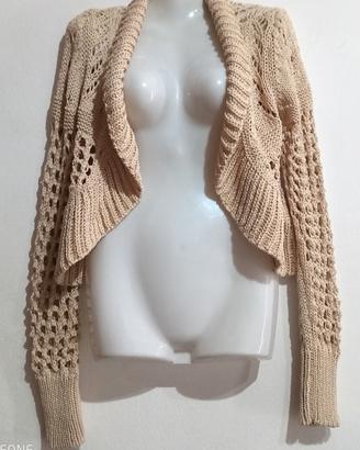 Capispalla beige traforato 