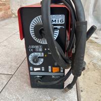 Saldatrice a filo no gas