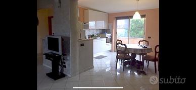 Camera vicino pomezia sud