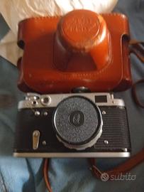 Macchina fotografica vintage  marca FED 2