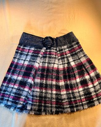 Gonna corta tartan a quadri stile Y2K