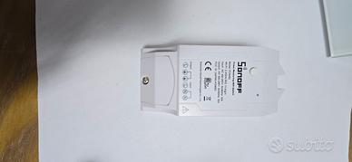 sonoff pow R2 più 2 spine presa multifunzione USB