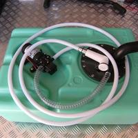 Kit serbatoio acqua + pompa per camperizzazione