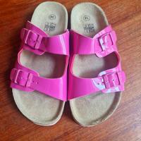 SANDALI BAMBINA IN VERNICE 