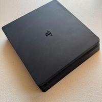 Playstation 4 Slim + 2 joystick + 6 Giochi