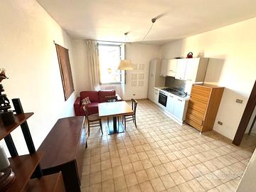 Bilocale Ampio e luminoso in Viale Sant'Avendrace