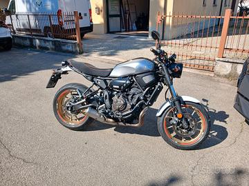 Yamaha xsr 700