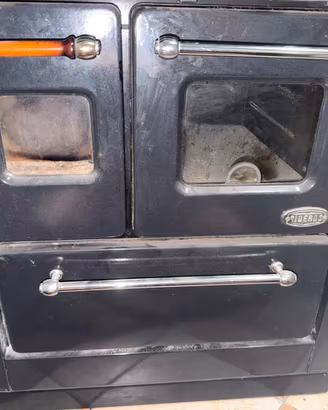Cucina economica a legna con forno e piano cottura