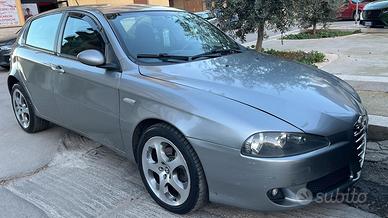 Alfa 147