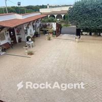 VILLETTA CON AMPIO GIARDINO - VALLE MARTELLA