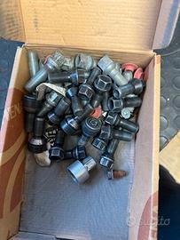 Bulloni ruote auto bmw/ww