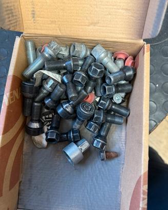 Bulloni ruote auto bmw/ww