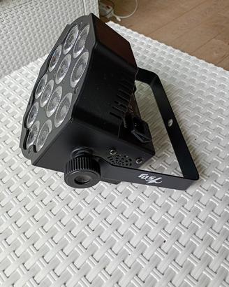 PROIETTORE SLIMPAR 12X8W LED RGBW/FC (LUCI DJ)