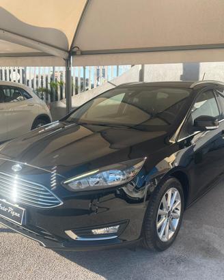 Ford Focus 1.6 120 CV GPL SW Titanium