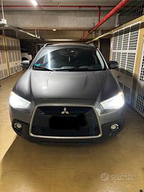 MITSUBISCHI  ASX 1.8 invite 4 WD