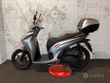Honda SH 350 SPORT