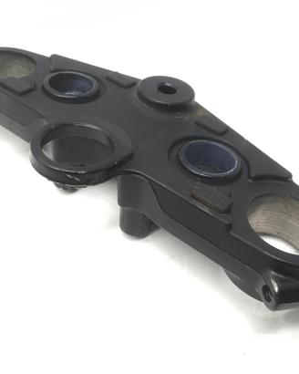SUZUKI GS 500 PIASTRA SUPERIORE FORCELLA SUPPORTO 
