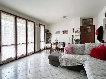 3 LOCALI A MOLINELLA