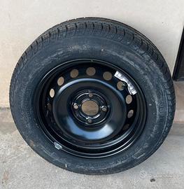 1 pneumatico con cerchio 