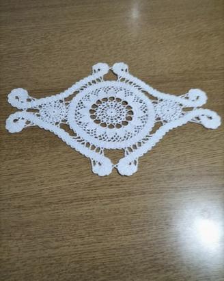 Centrino Tricot fatto a Mani