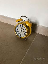 Sveglie varie misure e colori