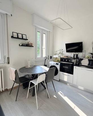 Appartamento di 57 m² con 2 locali e box auto a Ro