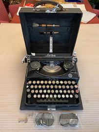 Macchina da scrivere Erika 6