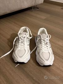 Scarpa da ginnastica tg 37