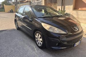 Peugeot 207 1.4 HDI 70cv 5P ENERGIE