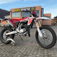 Fantic Motor XE 125 2T Omologata MY 25 PROMO