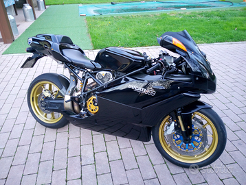 Ducati 999 superbike