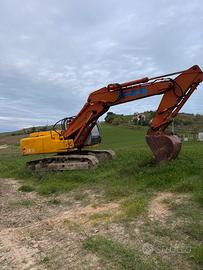 Escavatore Fiat Hitachi 215