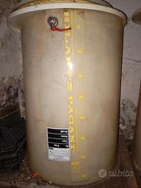 botti per vino plastica e vetroresina 