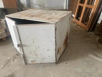 cassone per attrezzi