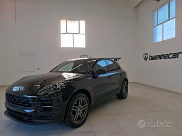 PORSCHE Macan 2.0 I.E