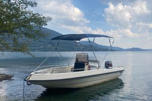 Barca Open con motore Mercury 40 cv 4 tempi