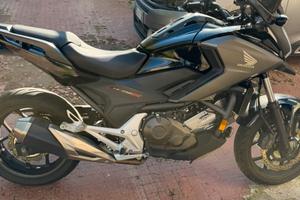 Honda ncx 750 manuale