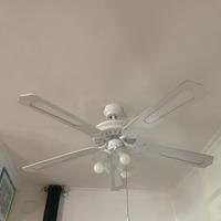3 VENTILATORI DA SOFFITTO CON LAMPADINE